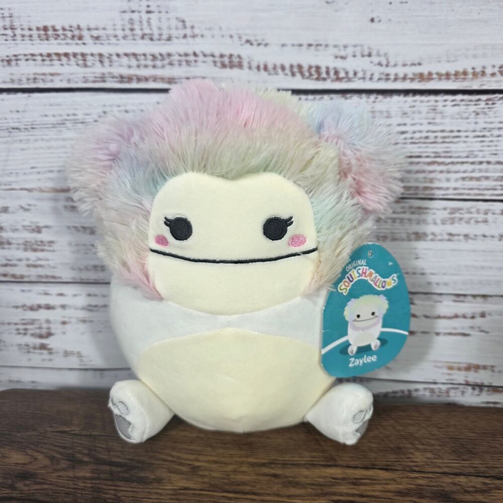 Zaylee White Big Foot Squishmallow New with tags